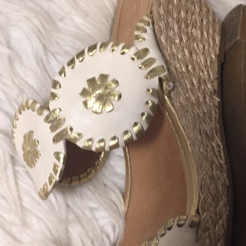 Jack Rogers smoke sz gently